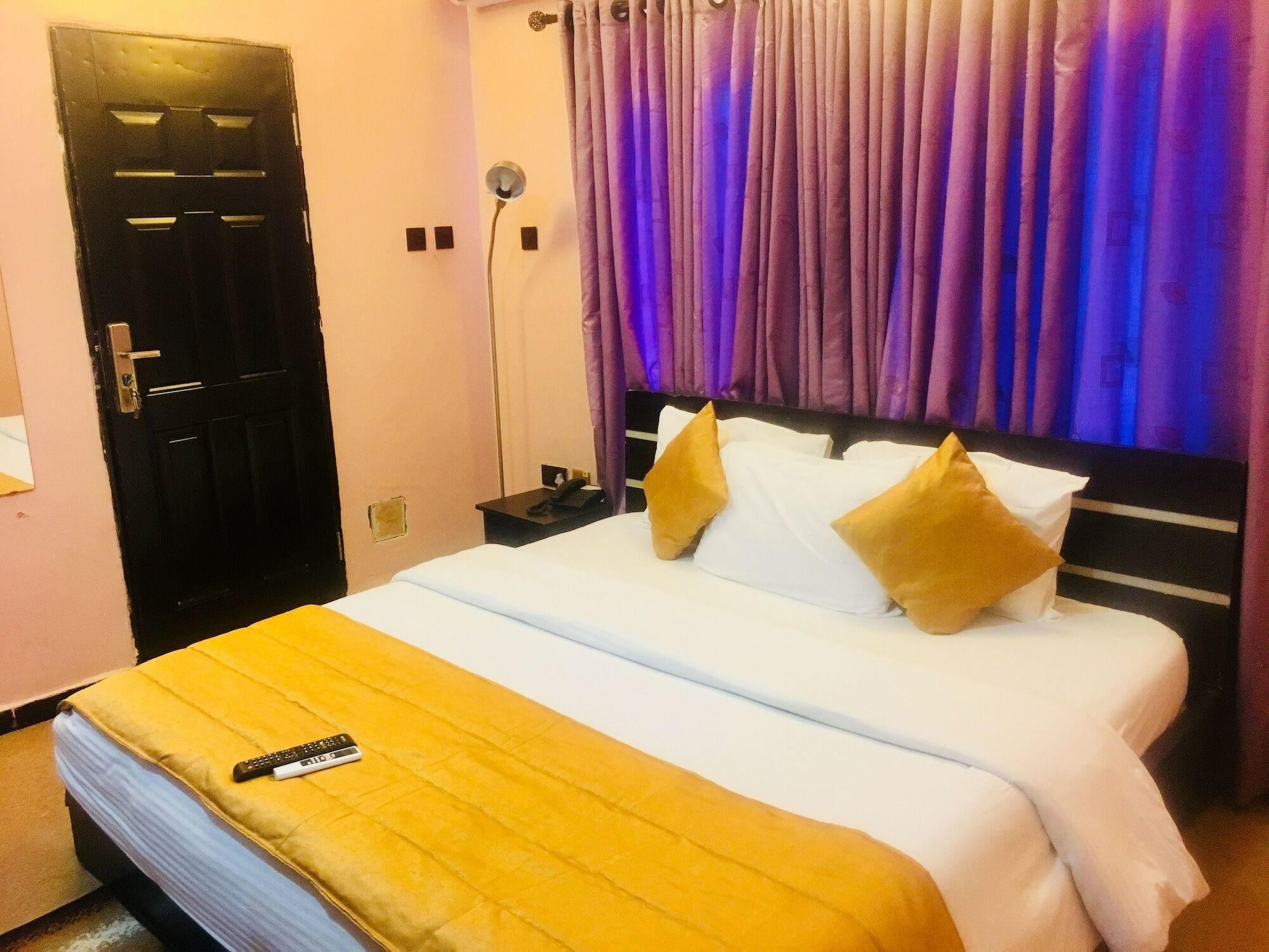 Esporta Suites Lekki Lagos Exterior photo